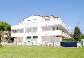 rezidencia Bosco Canoro poh�ad z pl�e