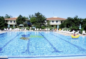 rezidencia Lido Del Sole baz�n