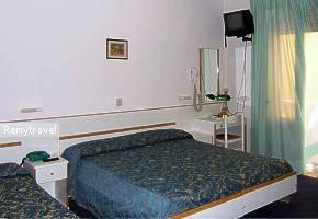 izba s pr�stelkou