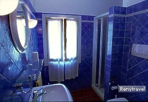 k�pe��a so sprchou a wc LE PRADE