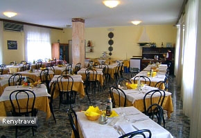 hotel STRAND re�taur�cia