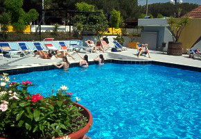 baz�n MARE