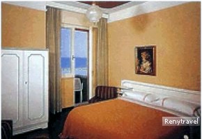 hotel La Bussola - izba s vhadom na more