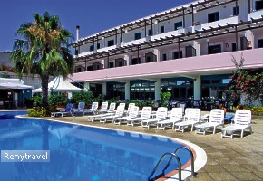 villaggio COSTA DEL SALENTO leh�tka pri baz�ne