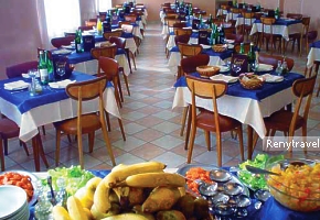 re�taur�cia hotel CAROL