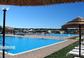 le�adlov� servis okolo baz�nu