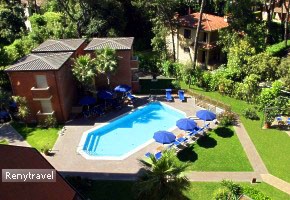 hotel VENEZIA v�h�ad na baz�n
