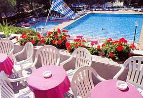 hotel Bembo, baz�n, terasa