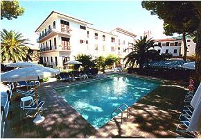 hotel a baz�n LA PRIMULA