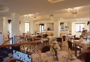 HIBISCUS restaurant