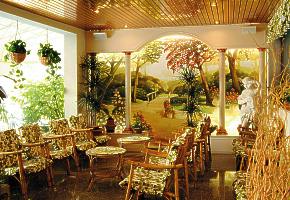 hotel Bellariva cafe