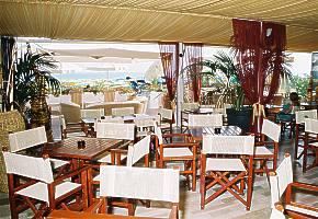 hotel De la Ville posedenie pri pl�i