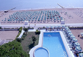 hotel florida pl�ov� servis