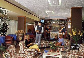 hotel las vegas bar