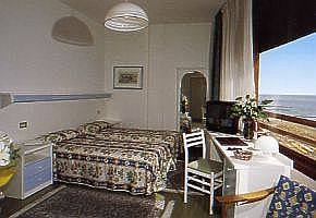 hotel las vegas izba s v�h�adom na more