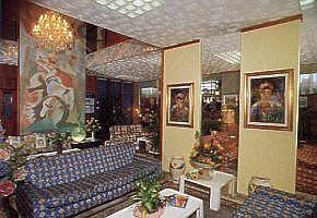 hotel las vegas foyer