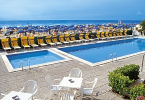 hotel london baz�n