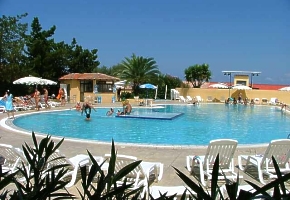 villaggio GREEN GARDEN CLUB baz�n