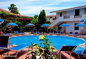 rezidencia MY VILLA EDEN baz�n a leh�tka so slne�n�kmi