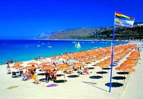 villaggio SAYONARA CLUB pl�ov� servis
