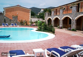 rezidencia BAIA INFRESCHI baz�n a leh�tka