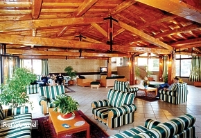 hotel SUCCI foyer