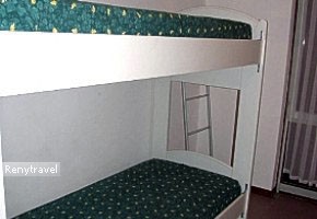 poschodov� poste�