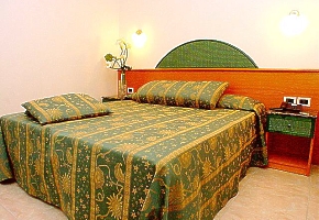 hotel Mediterraneo izba