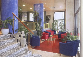 vstupn� hala s recepciou hotel ASTORIA