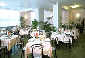 hotel ASTRA re�taur�cia
