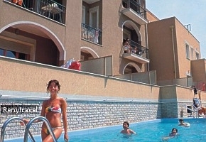 rezidencia CHERIE s baz�nom