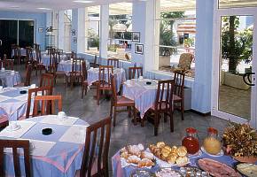 hotel pironi re�taur�cia
