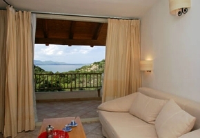 CAPO CERASO RESORT balk�n s v�h�adom na more