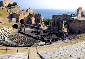  Sic�lia - amfite�ter v meste�ku Taormina