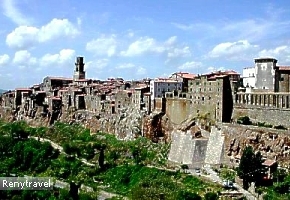 ne�alek� meste�ko Pitigliano